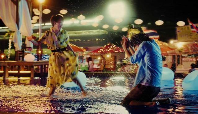 剛力彩芽、斎藤工に強烈キック！ 27日から東京シティ競馬新CM/芸能