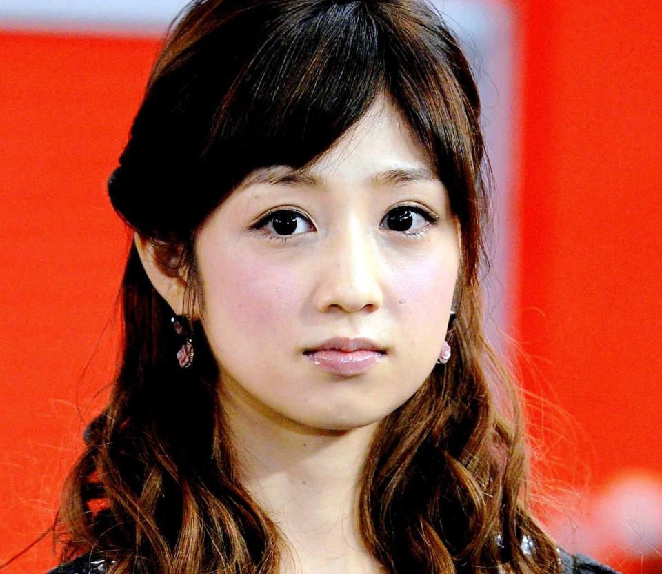 　タレントの小倉優子