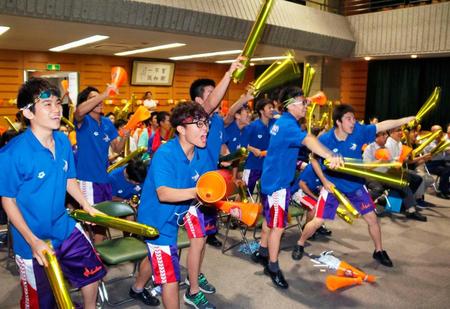 「ハギノ!ハギノ!」母校も地元も金メダルに大盛り上がり ...