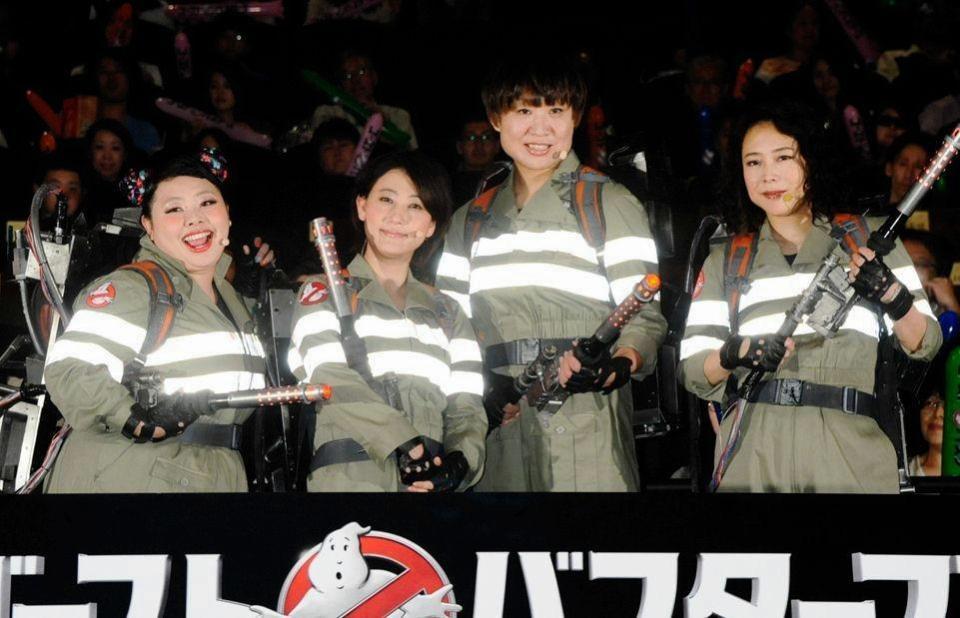 イベントに登場した（左から）渡辺直美、友近、山崎静代、椿鬼奴＝ＴＯＨＯシネマズ六本木ヒルズ