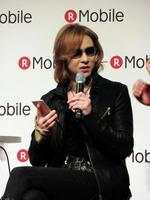 解散するＳＭＡＰに「いつかは再結成を！」と思いを語ったＹＯＳＨＩＫＩ＝東京・虎ノ門ヒルズ