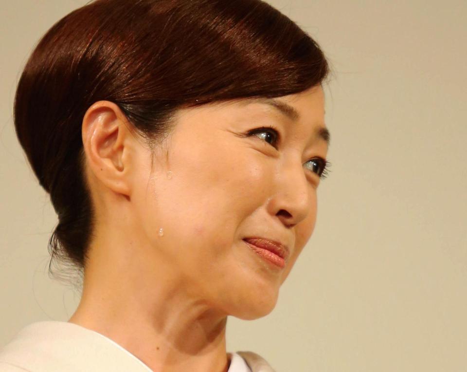 高島礼子 ３カ月半ぶりに公の場に 映画祭舞台あいさつに着物姿で登場 芸能 デイリースポーツ Online