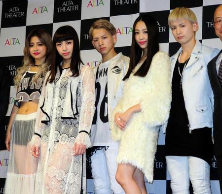 　３Ｄライブの第１弾アーティスト「ｌｏｌ」＝東京・ＡＬＴＡ　ＴＨＥＡＴＥＲ