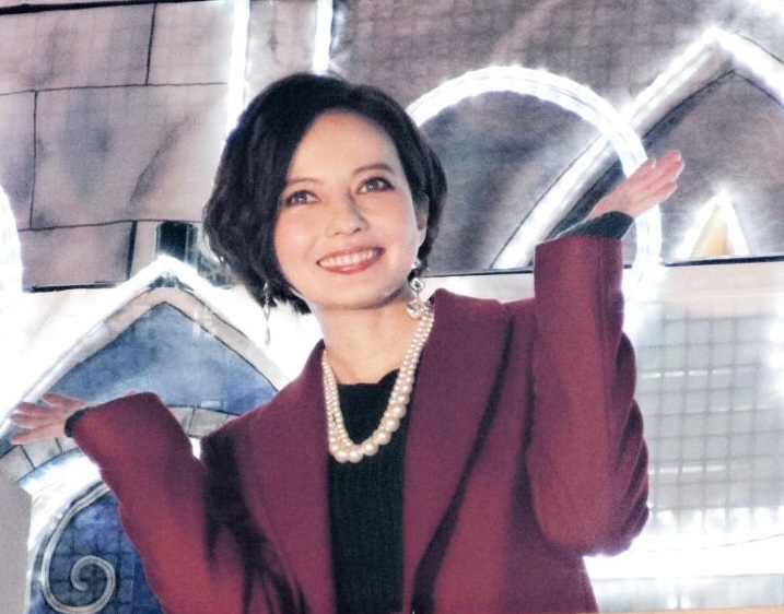 点灯式に登場したベッキー