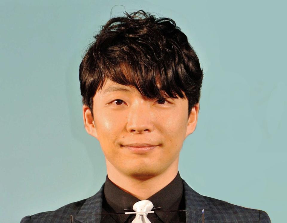 歌手で俳優の星野源