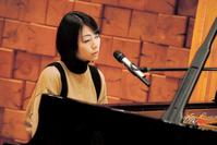 生配信番組「３０代はほどほど。」で生パフォーマンスを披露する宇多田ヒカル（岸田哲平　ＴＥＰＰＥＩ　ＫＩＳＨＩＤＡ）