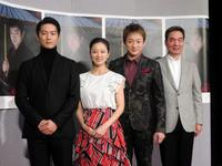 会見では作品への思いを語った（左から）工藤阿須加、中越典子、山本耕史、長塚京三＝東京・渋谷のＮＨＫ