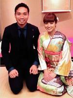 ブログで入籍を報告した長友佑都と平愛梨（平の公式ブログから）