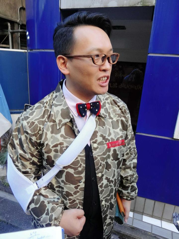 　出番を終え、取材に応じた善し＝京都市内