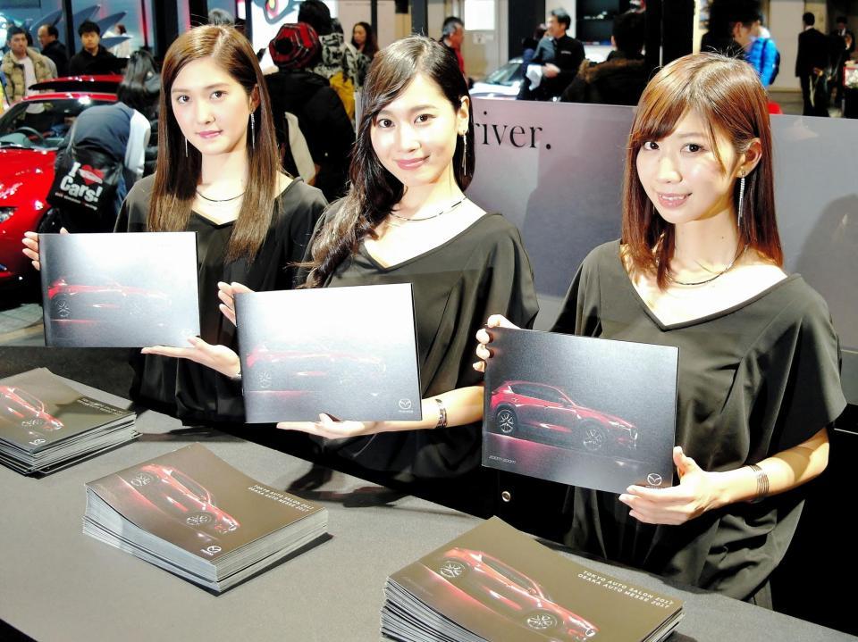 甲斐みこと、真田つばさ、生田ちむ（撮影・森田新吾）