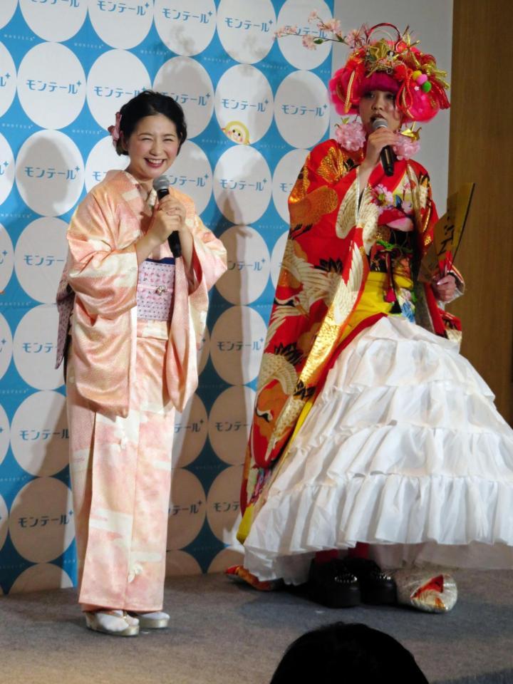 ロカボスイーツのイベントに登場した関根麻里（左）とぺえ＝東京・代官山