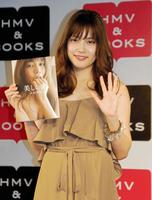 選抜総選挙参戦について態度を保留した入山杏奈＝渋谷モディ内のＨＭＶ＆ＢＯＯＫＳ　ＴＯＫＹＯ