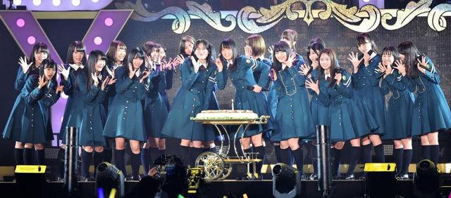 欅坂46、1周年ライブ キャプテン菅井「信じられない」/芸能