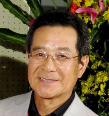 弦哲也氏