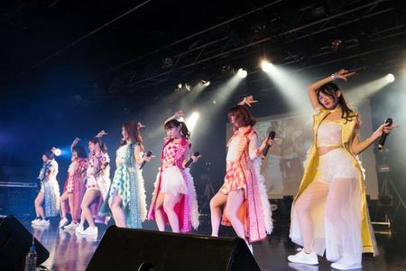 さらなる変化と進化を目指しツアーをスタートさせたアップアップガールズ（仮）＝東京・新宿ＢＬＡＺＥ