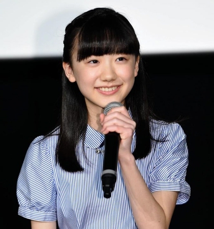 イベントに登場し笑顔をふりまく芦田愛菜＝都内