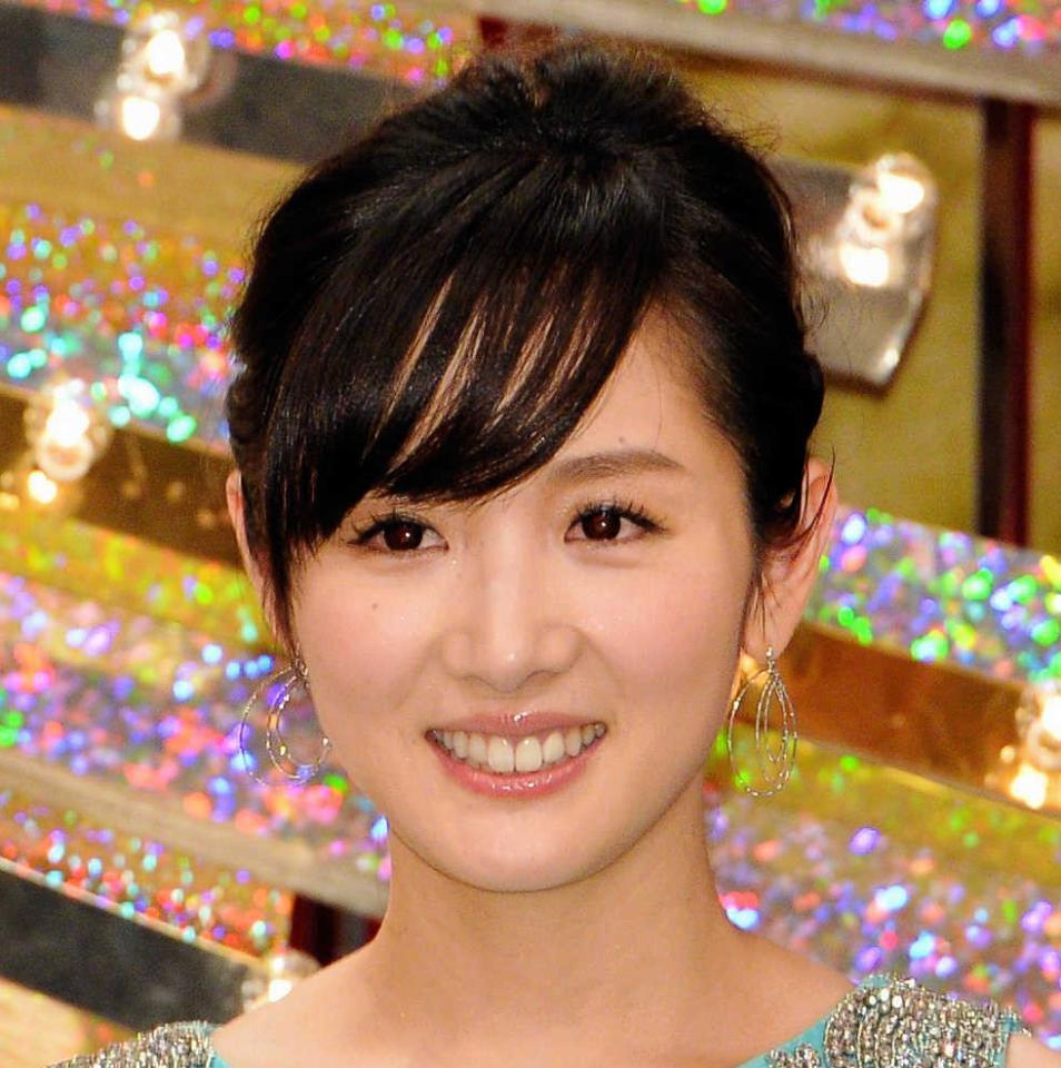 「サタデーステーション」のメーンキャスターを務める高島彩