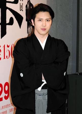 「特別展　没後１５０年　坂本龍馬」の開会式に出席した尾上松也＝東京・江戸東京博物館