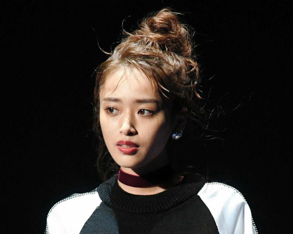 モデルの近藤千尋