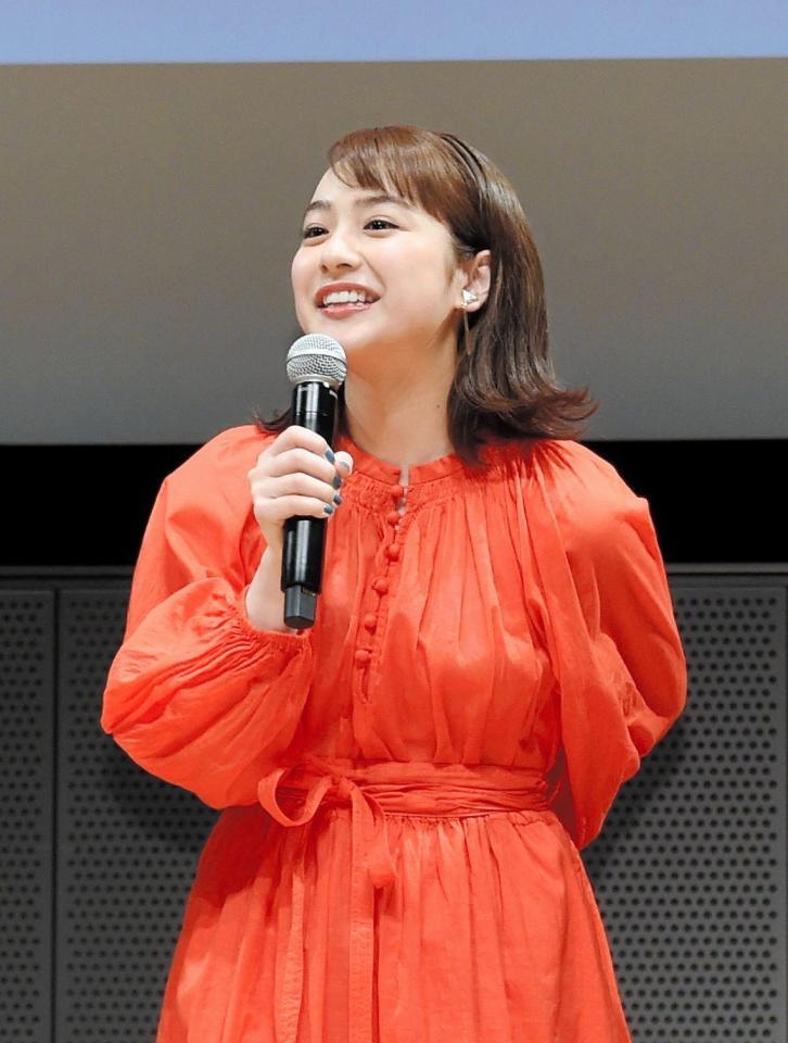 舞台あいさつに登場した平祐奈＝東京・丸ビルホール（撮影・開出牧）