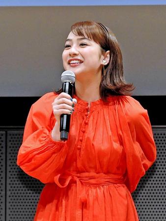 　舞台あいさつに登場した平祐奈＝東京・丸ビルホール（撮影・開出牧）