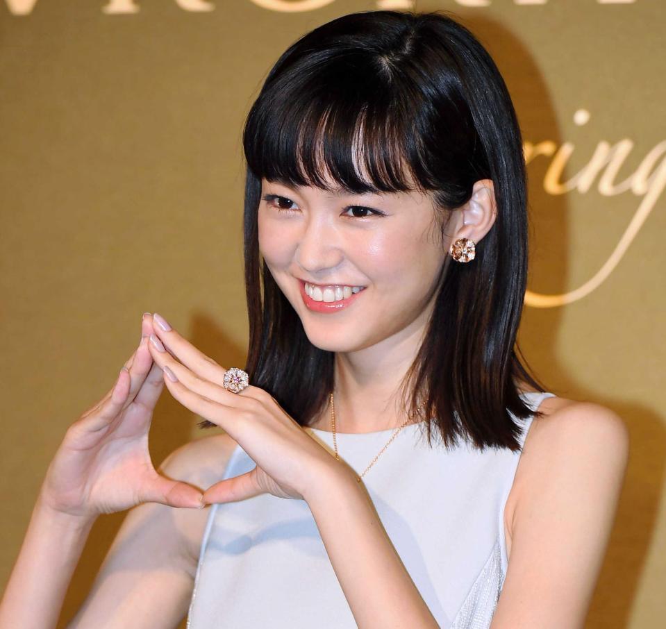 桐谷美玲 結婚後の願望は 専業主婦 母は小３までずっと家に居てくれた 芸能 デイリースポーツ Online