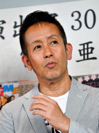 演出家生活３０周年記念パーティーを開催した宮本亜門