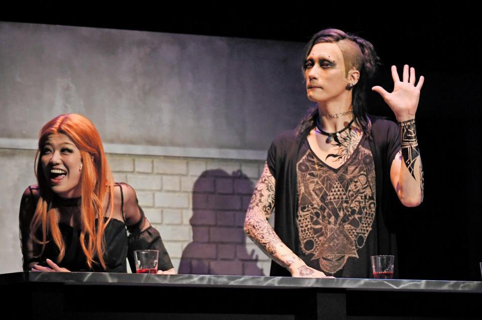 公開ゲネプロをおこなった村田充（右）＝北千住・シアター１０１０（撮影・三好信也）