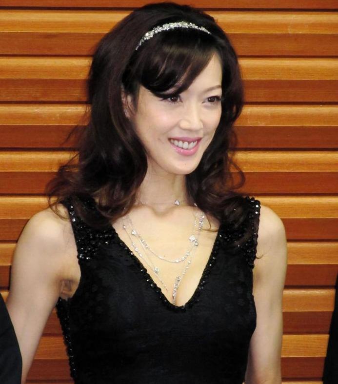 二期会来期ラインアップ会見に登場した大和悠河＝東京・上野