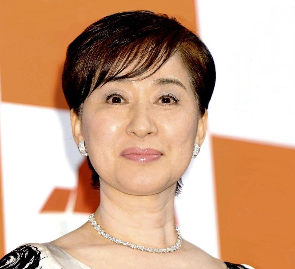 女優の松居一代