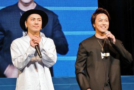 　兄弟役を演じたＴＡＫＡＨＩＲＯ（右）と登坂広臣＝東京国際フォーラム