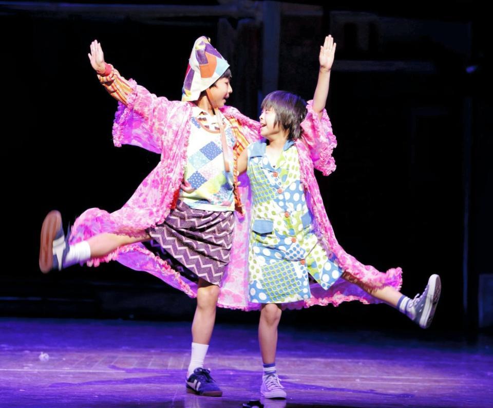 左ビリー役：未来和樹　右マイケル役：持田唯颯