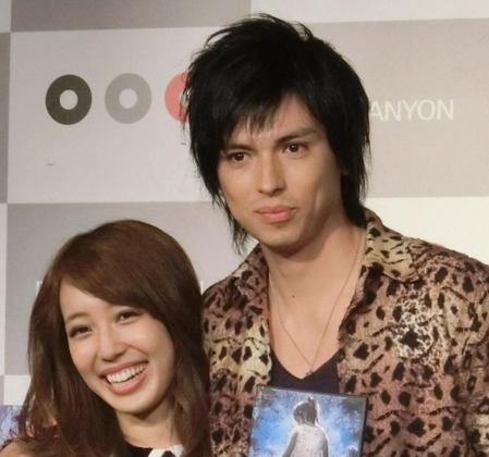 川崎希・アレクサンダー夫妻