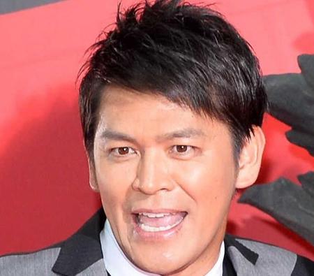 「ますだおかだ」岡田圭右