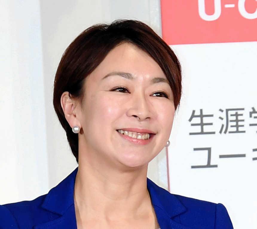 　山尾志桜里氏