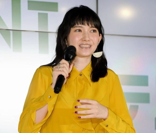 市川紗椰 フジ野島アナとの熱愛報道一切触れず 完全無視で会場を後に 芸能 デイリースポーツ Online