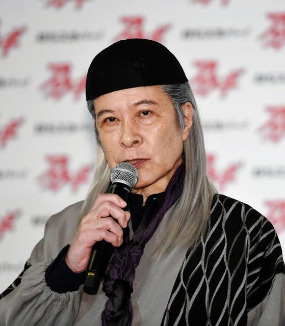 鹿賀丈史 一般女性との交際質問に「いえいえ」と余裕の笑み/芸能