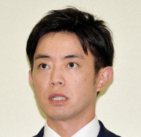 橋本健氏