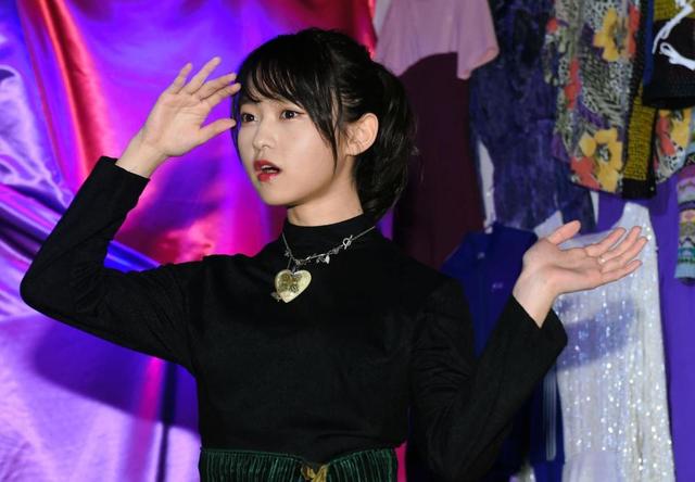 出回りなし! 超希少! 乃木坂46 伊藤万理華 サインボール 2015 仙台 出回りなし! 超希少! 乃木坂46 伊藤万理華 サインボール 2015