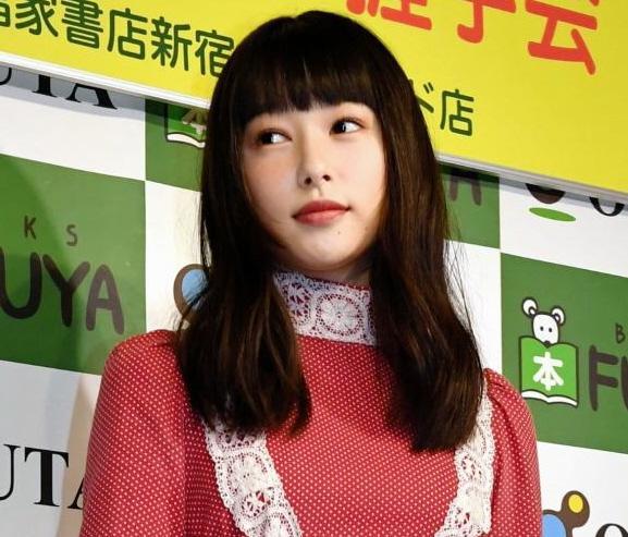 岡山の奇跡 桜井日奈子が写真集イベント バナナボート初挑戦も 写真はｎｇ 芸能 デイリースポーツ Online