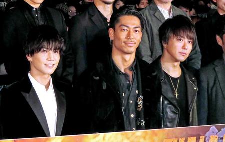 　完成披露試写会に登場した（左から）岩田剛典、ＡＫＩＲＡ、ＴＡＫＡＨＩＲＯ＝東京・丸の内ピカデリー