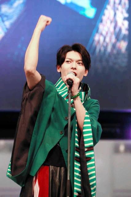 刀剣男士 崎山つばさ 感激ソロ歌手デビュー 誕生日とｗの喜び 芸能 デイリースポーツ Online