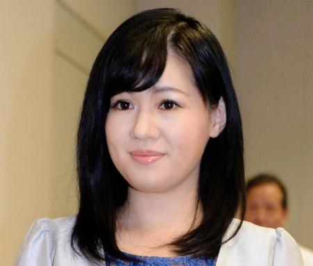 　上西小百合氏