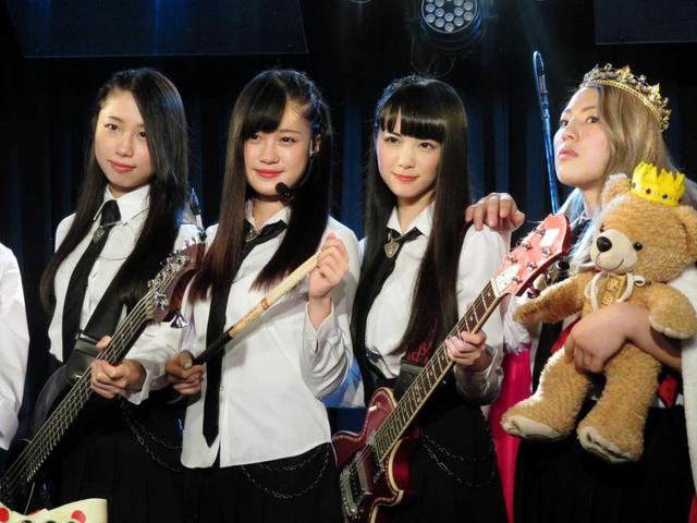 ｄｒｏｐ ｄｏｌｌ 現役女子高生バンドが結成１周年ライブ 恋愛禁止ルールは無し 芸能 デイリースポーツ Online