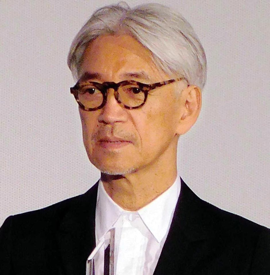 音楽家の坂本龍一