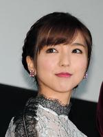 映画「覆面系ノイズ」初日舞台あいさつに登場した真野恵里菜＝新宿ピカデリー（撮影・堀内翔）