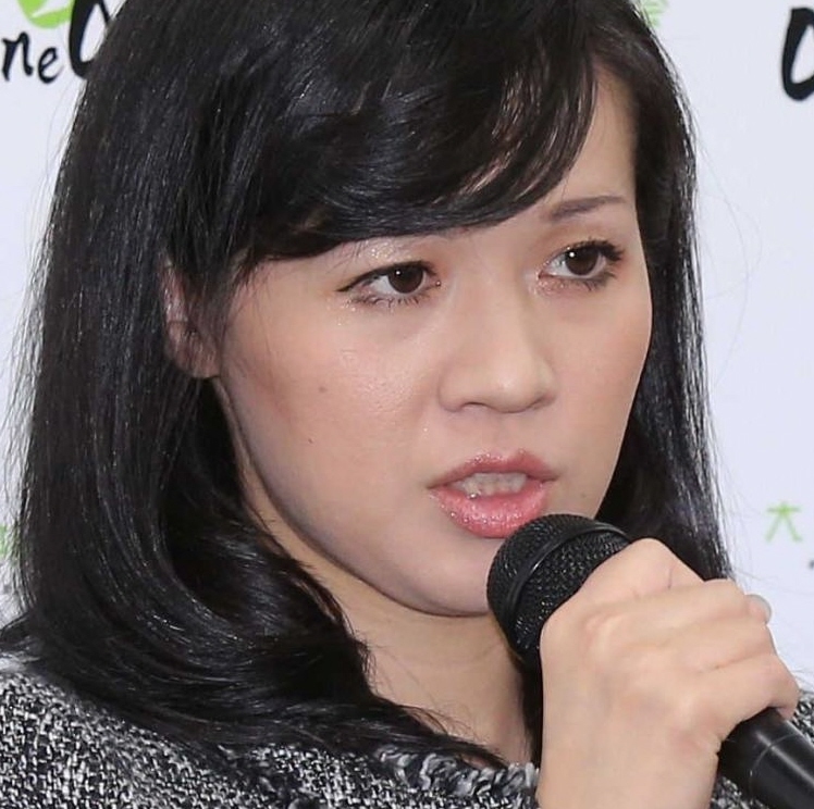 上西小百合氏