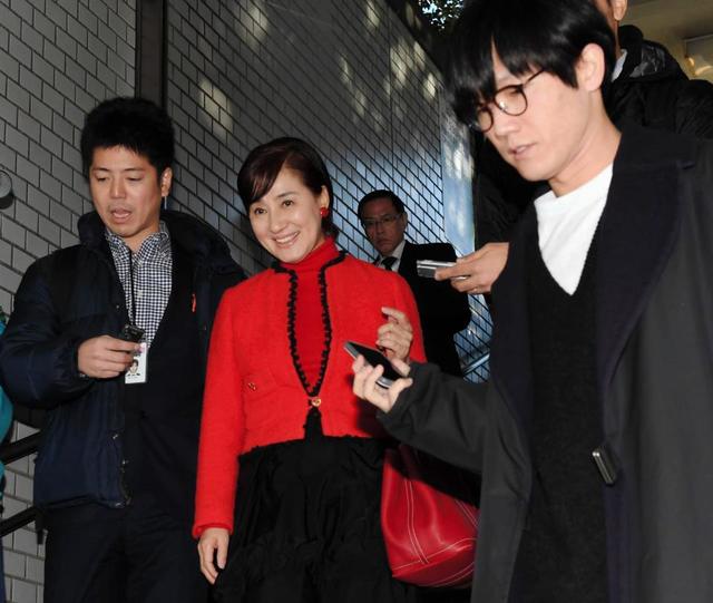 松居一代　調停 