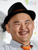 芸能活動復帰後初となるイベントに登場し取材に応じる安田大サーカスのＨＩＲＯ＝東京・赤坂のベクトルスタジオ（撮影・堀内翔）