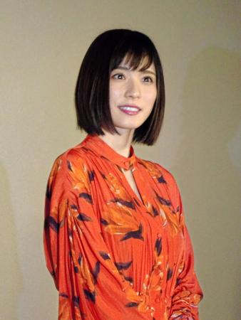 初主演映画の舞台挨拶を行った松岡茉優＝東京・ユナイテッドシネマ豊洲